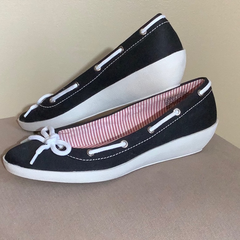 Bandolino Shoes